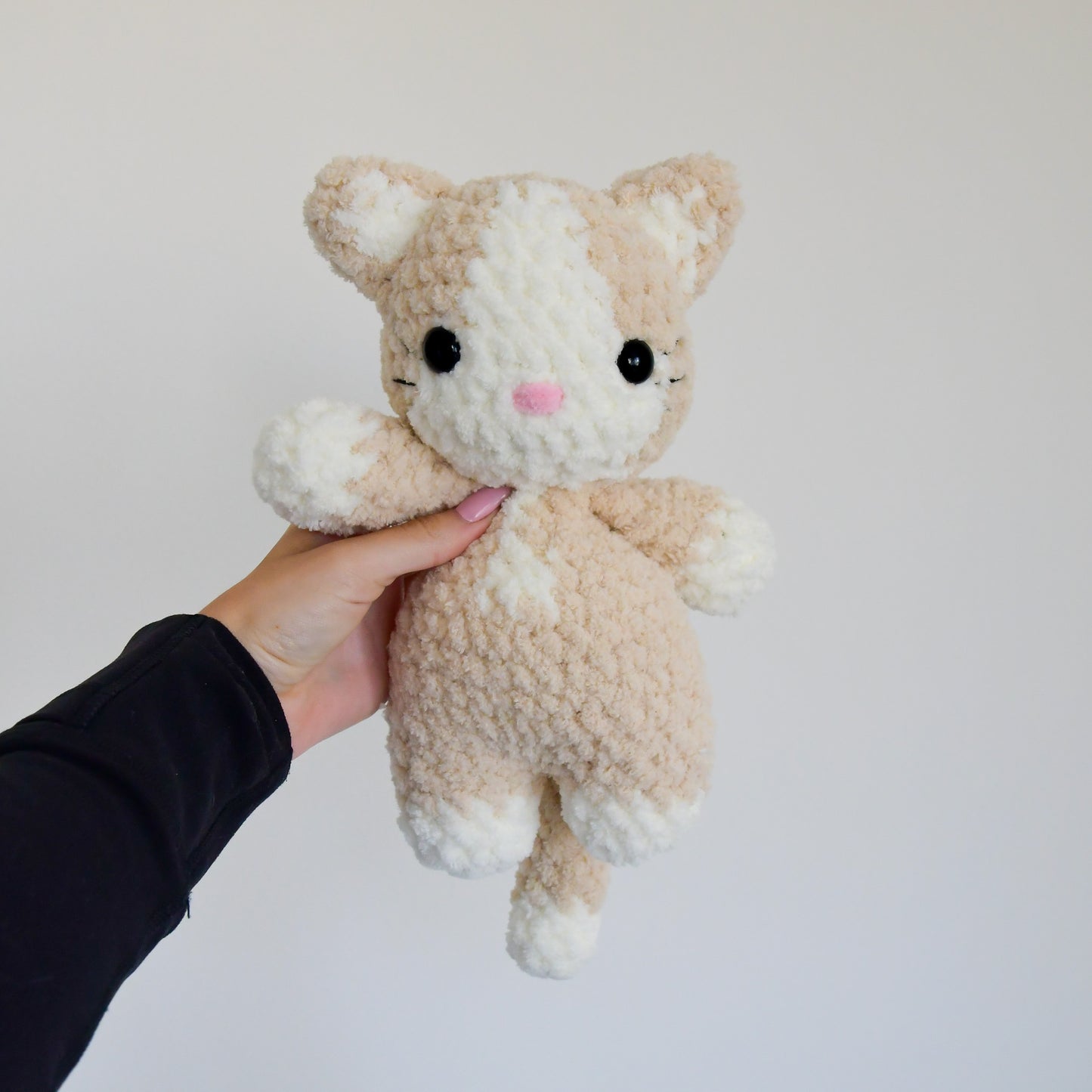 Weighted Soup Belly Cat (PRE ORDER: Ships 9/9)