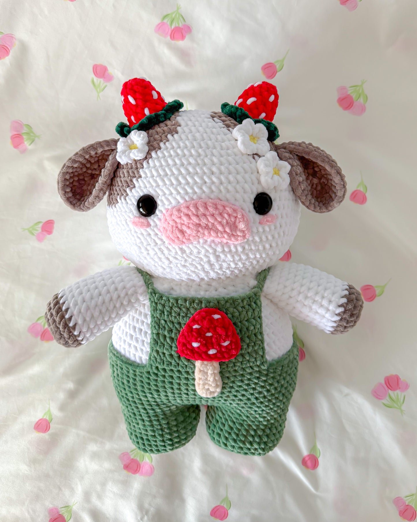 Jumbo Cottage Core Cow