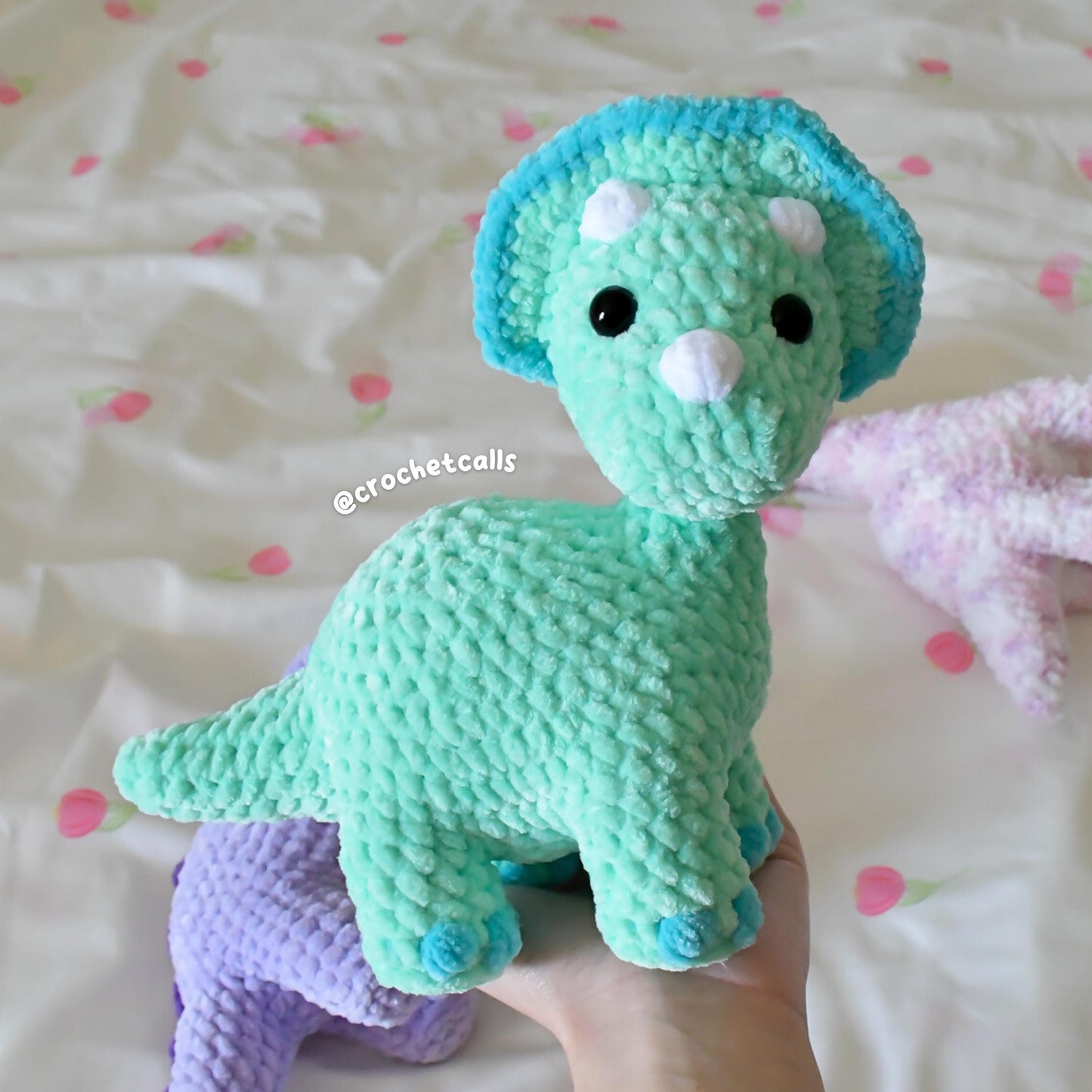 Triceratops Crochet Pattern, Low Sew Amigurumi Dinosaur Plushie (PDF)